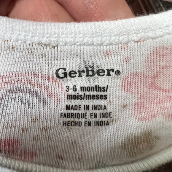 Gerber 3-6M White and Pink Floral Long Sleeve Girls Onesie - Picture 4 of 4